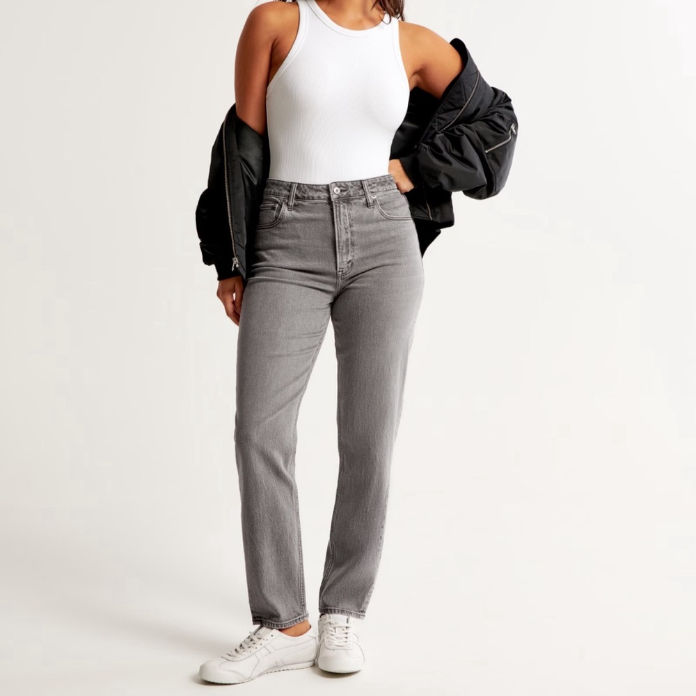 Abercrombie Jeans Gray Mom Fit